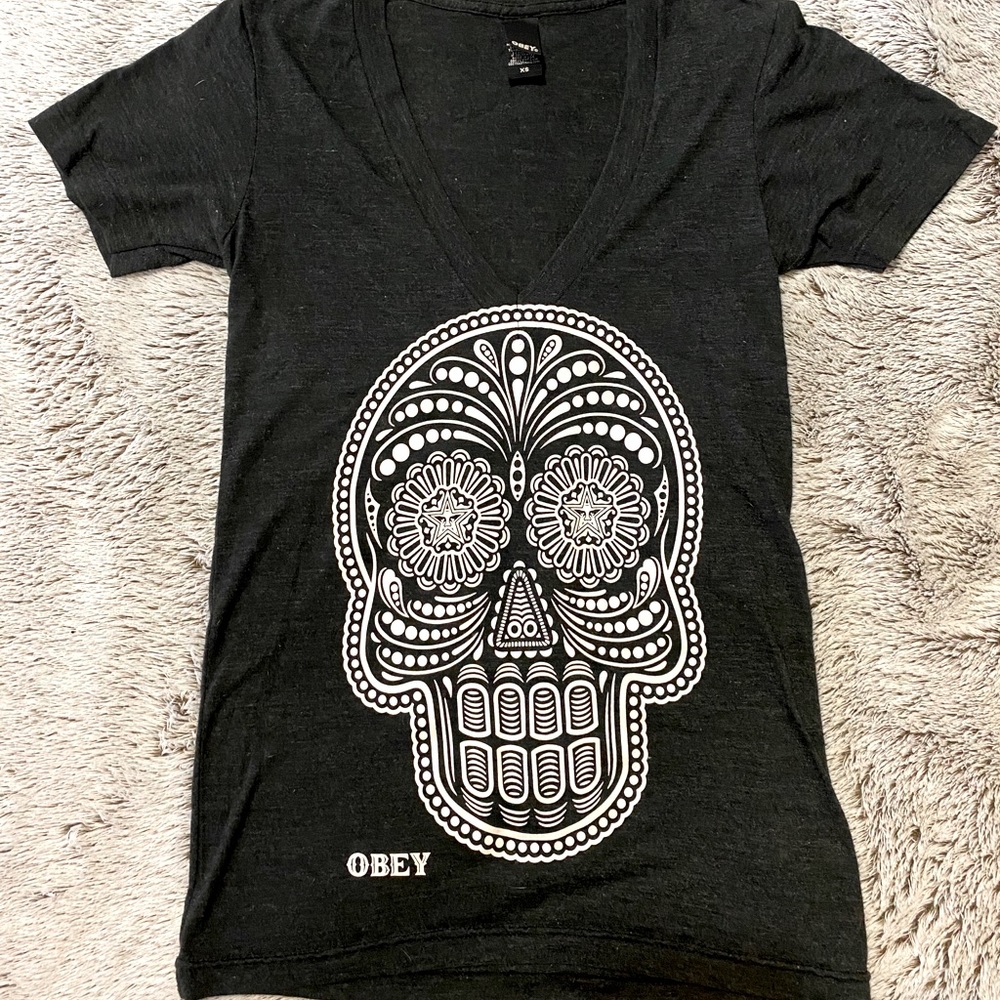 Obey skull t-shirt